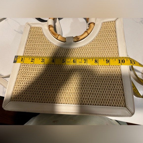 Like  Dreams vegan handbag/ vegan  leather black backpack. - Picture 5 of 15